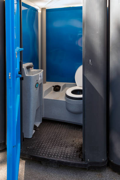 Best Sanitation services for porta potties  in Gentry, AR