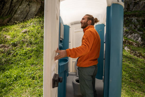 Portable Toilet Options We Offer in Gentry, AR